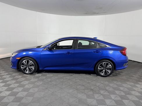 Used 2017 Honda Civic EX-T image 7