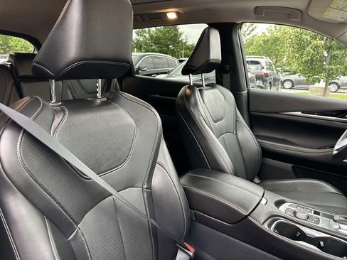 Certified 2025 INFINITI QX60 Pure AWD/4WD image 40