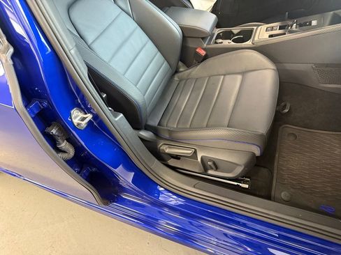 Used 2024 Volkswagen Golf R image 30