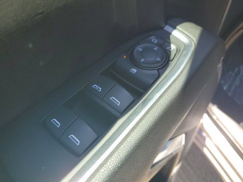 Used 2023 Chevrolet Silverado 1500 LT RWD image 21