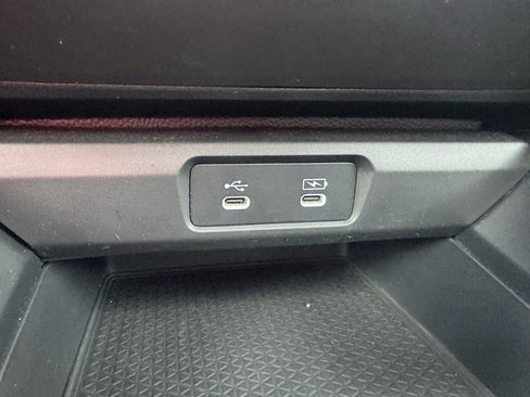 Certified 2023 Honda Accord EX image 18