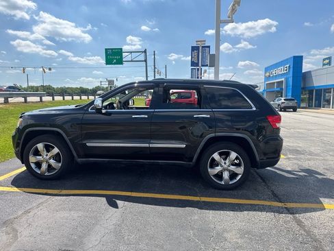 Used 2012 Jeep Grand Cherokee Overland AWD/4WD image 5