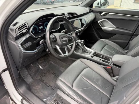 Used 2024 Audi Q3 2.0T Premium AWD/4WD image 17