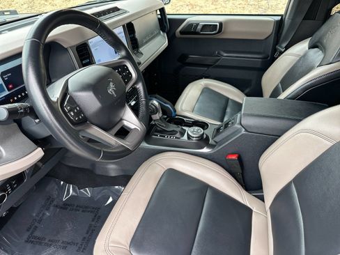 Used 2024 Ford Bronco Wildtrak AWD/4WD image 10