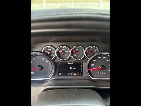 Used 2022 Chevrolet Silverado 2500 LT w/ Convenience Package image 11