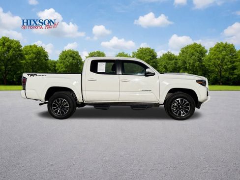 Used 2023 Toyota Tacoma TRD Sport image 8