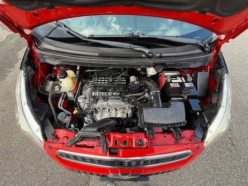 Used 2014 Chevrolet Spark LT image 18