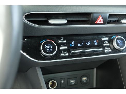 Used 2021 Hyundai Sonata Limited FWD image 19