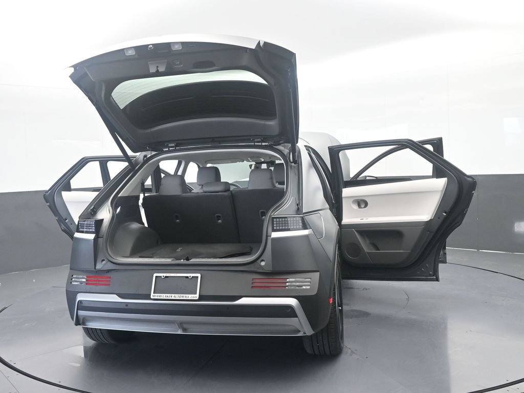 Used 2025 Hyundai Ioniq 5 SEL RWD image 82
