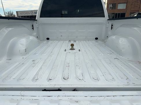 Used 2019 RAM 2500 Big Horn w/ Towing Technology Group image 8