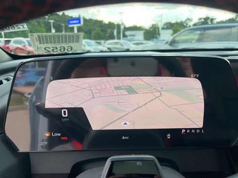 New 2026 Chevrolet Traverse RS w/ LPO, Floor Liner Package image 25