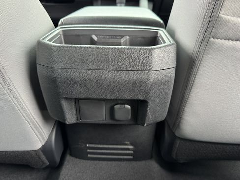 New 2026 Toyota Tacoma SR5 image 7