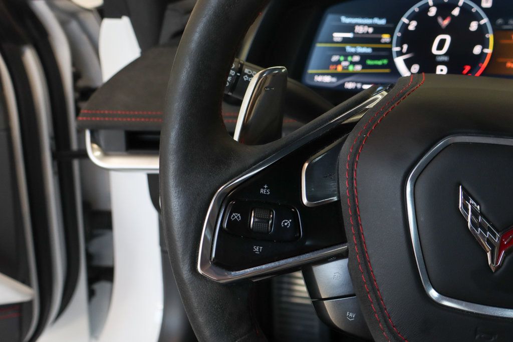 Used 2023 Chevrolet Corvette Stingray Premium Conv w/ Z51 Performance Package RWD image 23