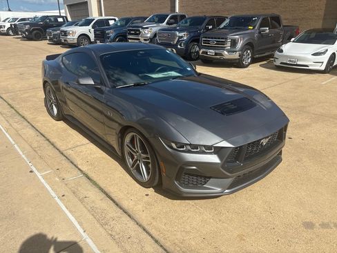 Used 2024 Ford Mustang GT Premium RWD image 4