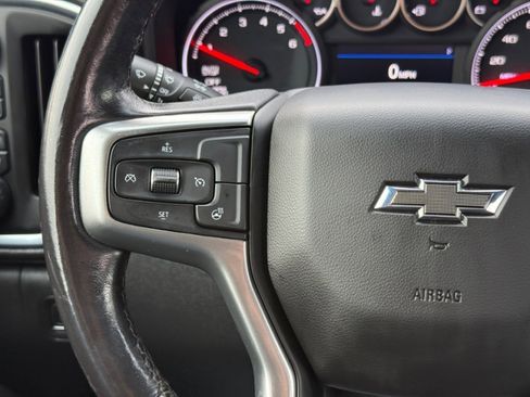 Used 2022 Chevrolet Silverado 1500 LT Trail Boss w/ LT Trail Boss Premium Package image 16