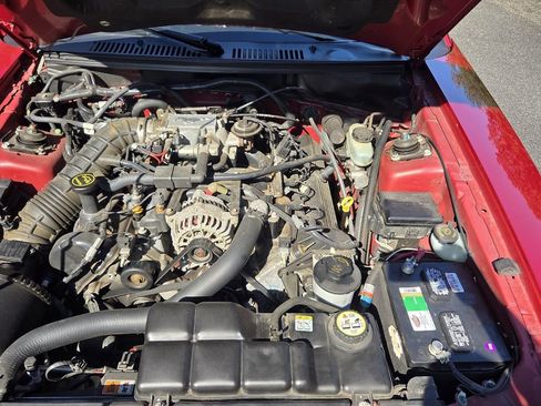 Used 2001 Ford Mustang GT image 49