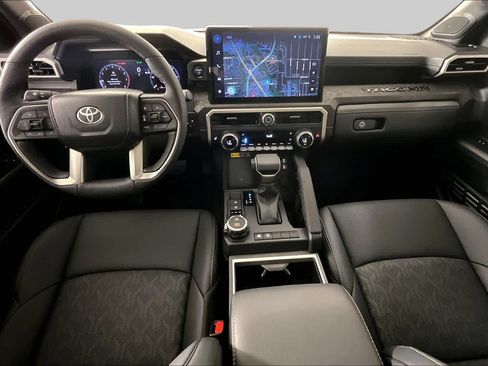 Used 2026 Toyota Tacoma Limited AWD/4WD image 15
