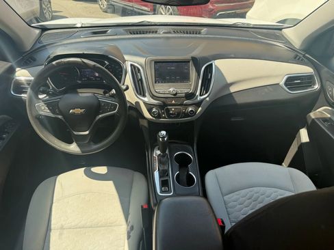 Used 2020 Chevrolet Equinox LT AWD/4WD image 28