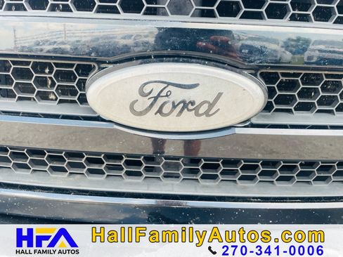 Used 2005 Ford F250 XLT image 9