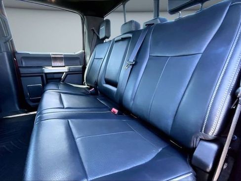 Used 2022 Ford F250 Lariat w/ Black Appearance Package AWD/4WD image 22