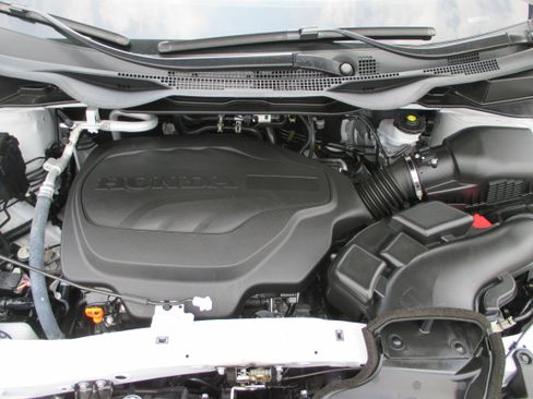 Used 2025 Honda Odyssey Sport-L image 32
