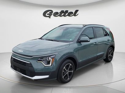 Used 2025 Kia Niro EX