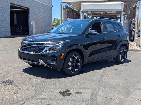 New 2026 Kia Seltos S image 6