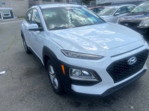 Used 2020 Hyundai Kona SE AWD/4WD image 4