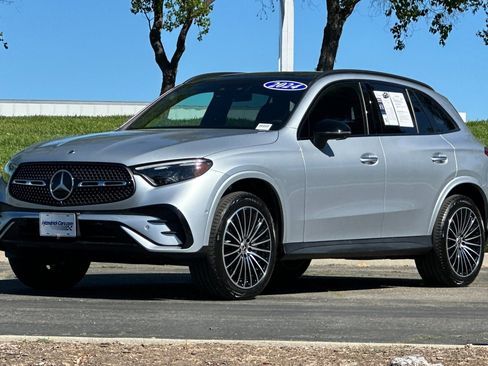 Used 2024 Mercedes-Benz GLC 300 image 9