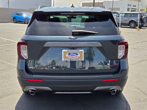Certified 2023 Ford Explorer XLT w/ Equipment Group 202A RWD image 5