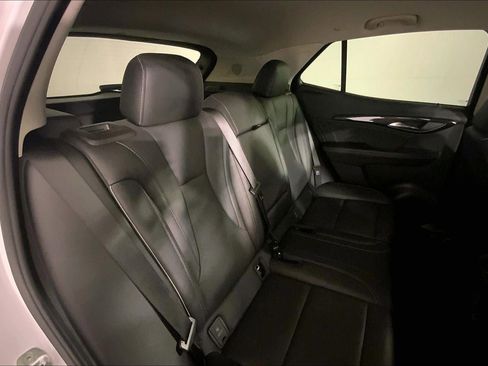 Used 2023 Buick Envision Essence image 23