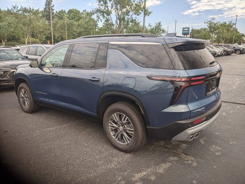 New 2026 Chevrolet Traverse LT w/ Driver Confidence Package image 6