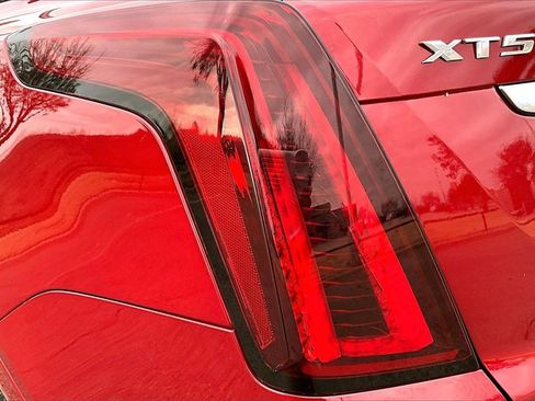 Certified 2023 Cadillac XT5 Premium Luxury image 32