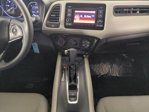 Used 2019 Honda HR-V LX image 53