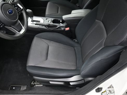 Used 2023 Subaru Crosstrek 2.0i image 10