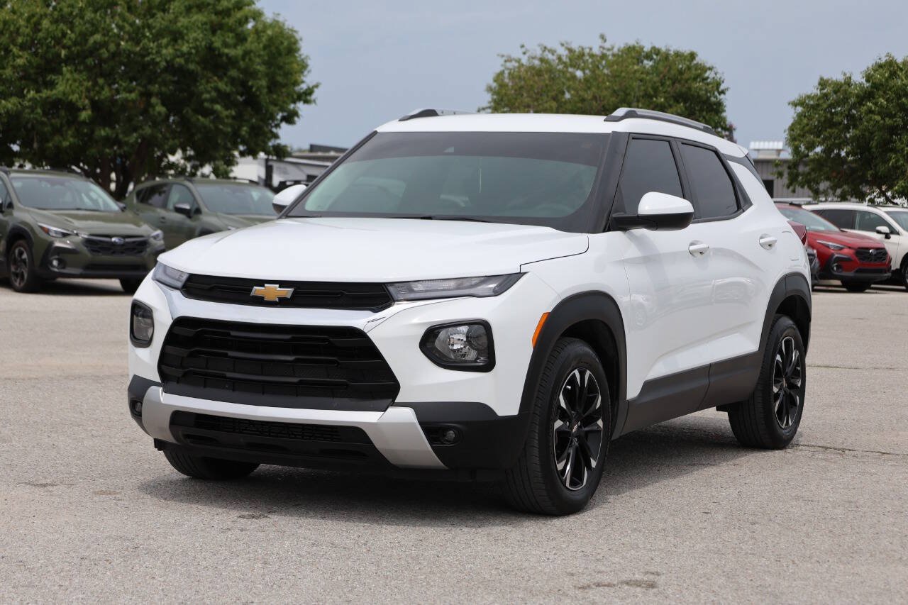 Used 2023 Chevrolet TrailBlazer LT FWD image 6