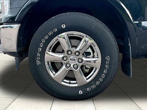 Used 2019 Ford F150 Lariat w/ Equipment Group 502A Luxury AWD/4WD image 11