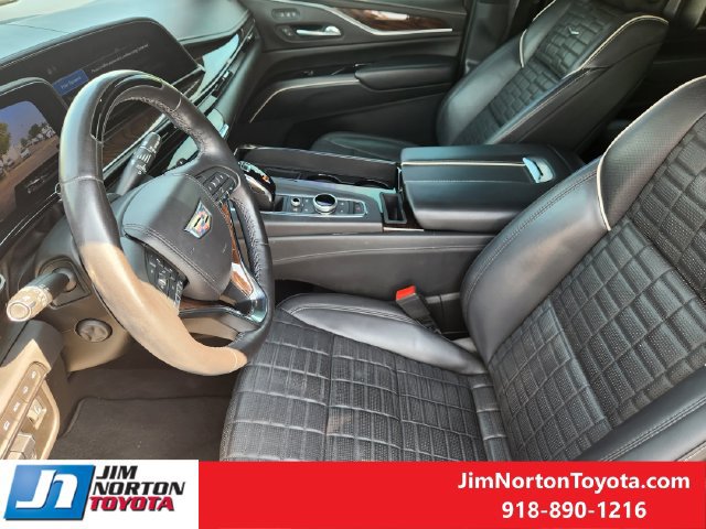 Used 2022 Cadillac Escalade ESV Sport Platinum AWD/4WD image 14