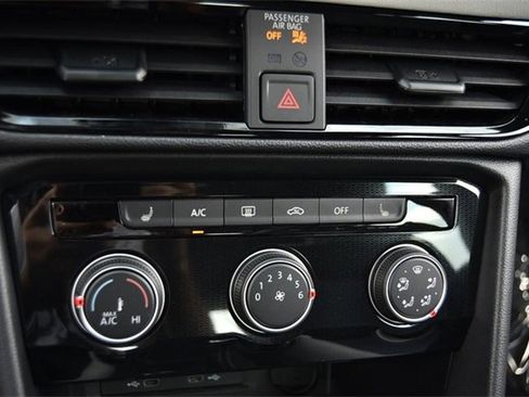 New 2025 Volkswagen Taos S image 14