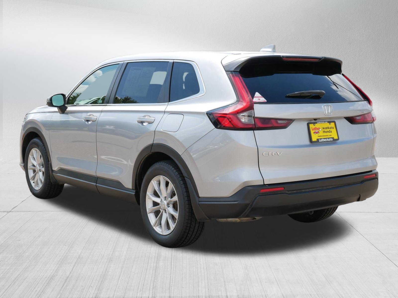 Used 2023 Honda CR-V EX image 5