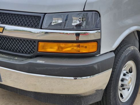 New 2025 Chevrolet Express 3500 w/ Power Convenience Package image 15