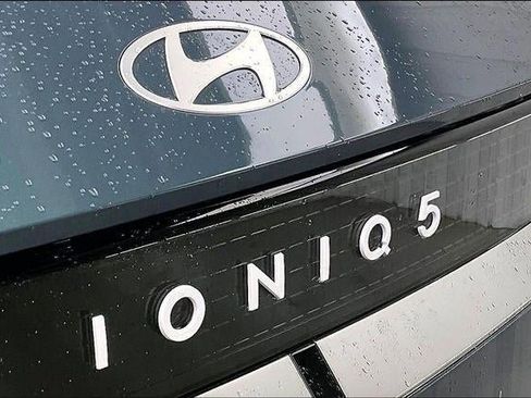 New 2026 Hyundai Ioniq 5 SEL image 36