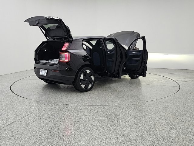 New 2026 Volvo EX30 Ultra w/ Protection Package Premier AWD/4WD image 11