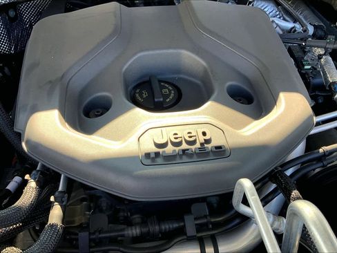New 2023 Jeep Grand Cherokee 4WD 4xe image 17