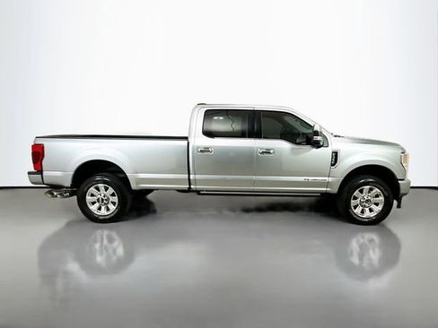 Used 2022 Ford F350 Platinum AWD/4WD image 8
