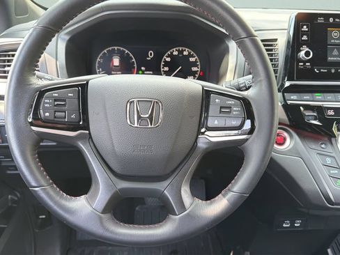 Used 2026 Honda Odyssey Sport-L image 12