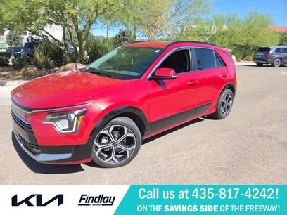 Used 2023 Kia Niro EX Touring