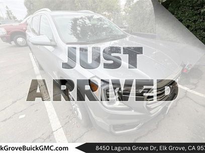 Used 2024 GMC Terrain SLT