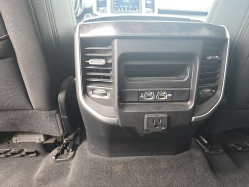 Used 2020 RAM 1500 Big Horn AWD/4WD image 25