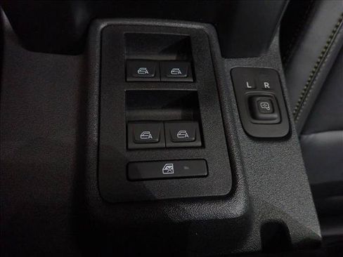 New 2026 Ford Bronco Badlands AWD/4WD image 18
